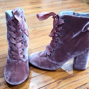 Beautiful velour pink booties.